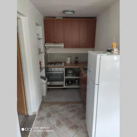Apartment Happy Apartament Vir
